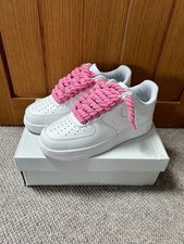 Nike Air Force 1, Puma, Adidas