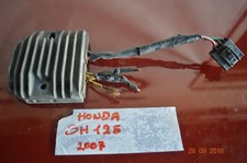 VOLTAGE REGULATOR ALTERNATOR