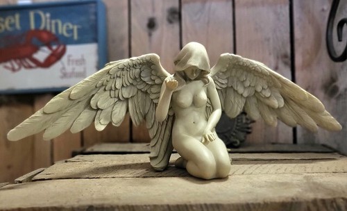 Statua figura angelo seduto - figura,