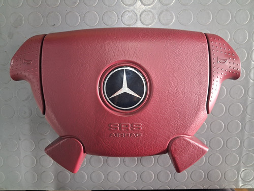 Airbag volante rosso per