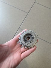 RUOTA LIBERA 18 Denti PIAGGIO