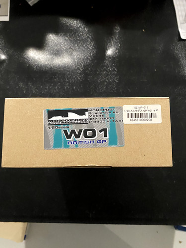 Monopost w01 - 1/20,