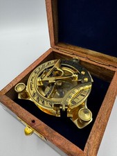 Bussola meridiana in scatola