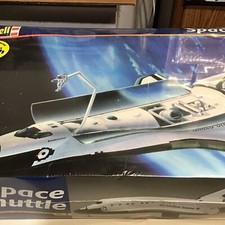 Revell Space Shuttle Endeavour