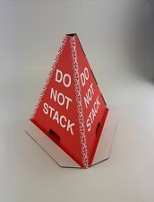 Non impilare coni pallet