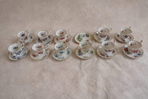Set tazze piattini - e,