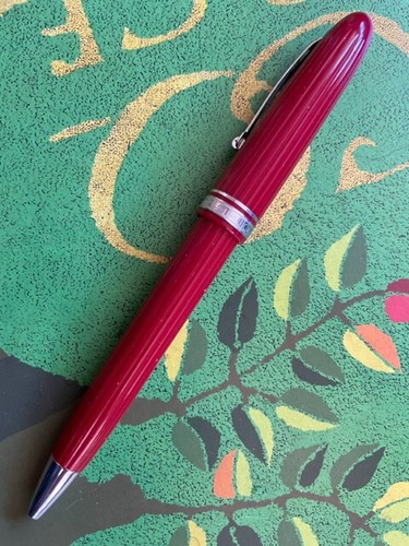 Penna sfera guilloché rossa - penna,