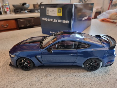 Autoart ford mustang - 1:18,