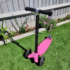 Micro Kick Maxi Scooter