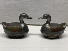 coppia anatre scatola in peltro