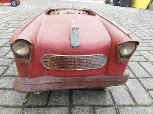 Macchina pedali latta auto - macchina,
