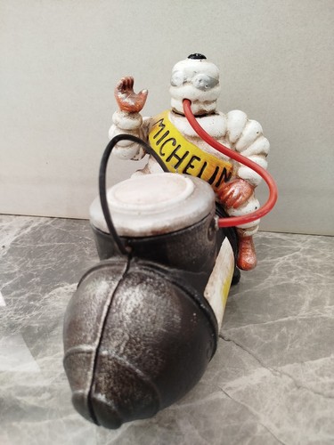 Compresseur michelin bibendum - michelin,