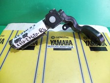 Per YAMAHA XZ 550 RK XZ550 STAFFA PEDANA RIGHT FOOTREST FOOTPEG 11U-27420-00-R4