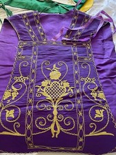Paramenti Sacri Antichi - Pianeta viola/morello con relativa stola