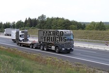 Truck photo Mercedes-Benz
