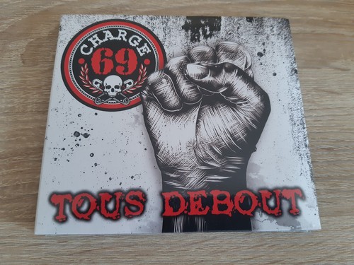 Charge tous debout - tous, neuf
