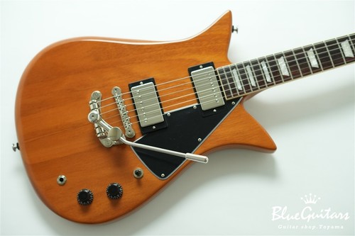 Chitarra elettrica naturale