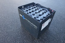 Batteria per carrello
