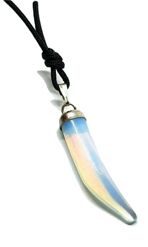 Collana con ciondolo opalite