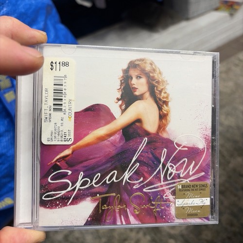 Taylor swift speak now - taylor,