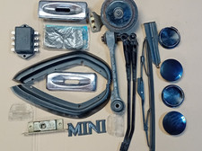 MINI COOPER ROVER CLASSIC LOTTO RICAMBI VARI PORTAFUSIBILI,COPRIMOZZO,STAFFA ECC