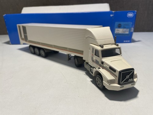 Camion refrigeratore