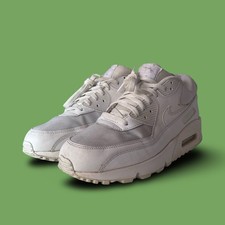 Scarpe da ginnastica Nike Air Max 90 Triple bianche taglia 9 React Pegasus Trail 95 97 1 P 6000