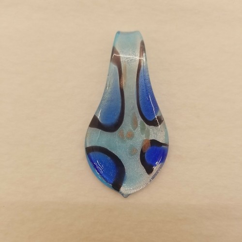 Collana con ciondolo forma - a,