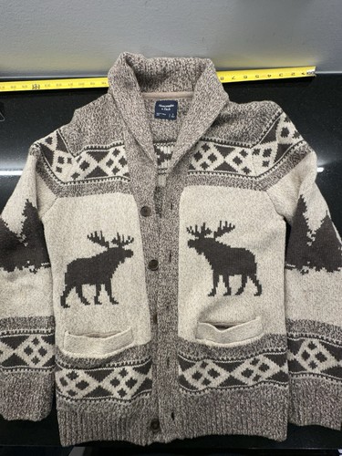 Abercrombie fitch - &,