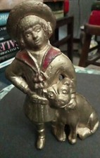 Antico salvadanaio in ghisa