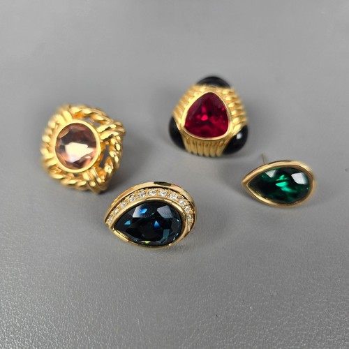 Vintage gold tone swarovski - vintage, gold-tone