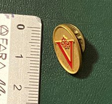 PIN SPILLA GIACCA IL CAVALIERE