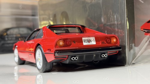 Ferrari 308 gts - 1/18,