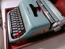 Macchina da scrivere venduta