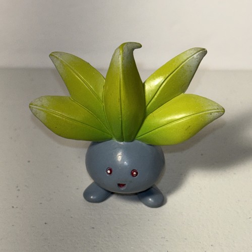 Vintage pokemon oddish figure - pokemon,