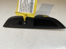 PULSANTIERA POSTERIORE SINISTRA PER PEUGEOT 2008 Serie 98044803ZD (19>)