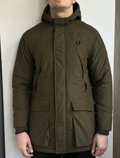 Fred Perry Giacca Parka Uomo con Cappuccio - Verde Cachi - Taglia S (Adatta a M)