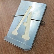 27 STAMPINI TRAFORATI LETTERE alfabeto MM.80 LAMIERA ZINCO STAMPI SCRITTA 