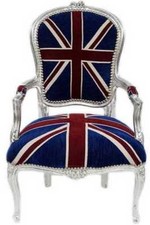 Poltrona con braccioli stile