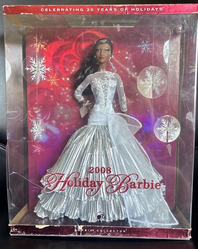 Barbie afroamericana natalizia