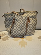 Louis Vuitton Totally Tote MM