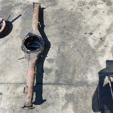 PONTE ASSALE POSTERIORE PER TOYOTA HiLux 2° Serie 0441235141 2L diesel 2446 (98