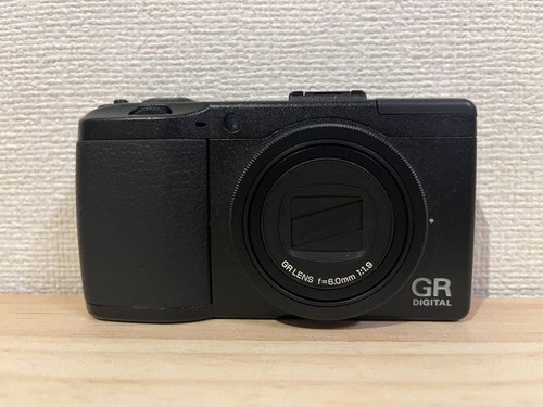 Ricoh digital iii - gr,
