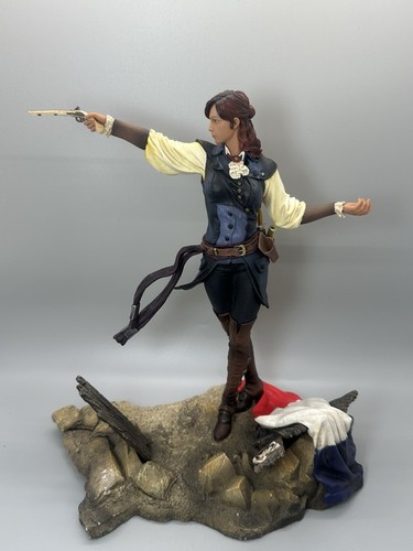 Statua assassins creed unity - assassins,