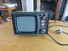 VEGA 402 Mini TV 7"