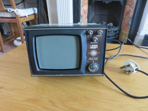 Vega 402 mini - mini, 7"
