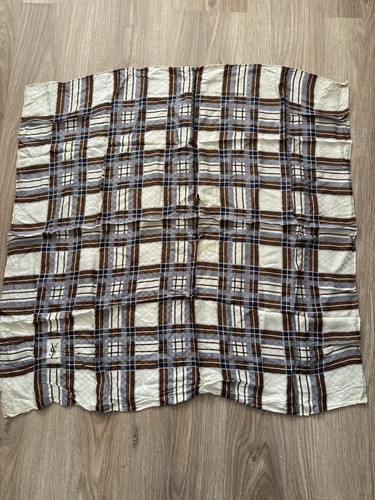 Foulard yves saint - yves,