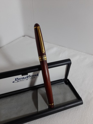 Penna stilografica legno di - in,