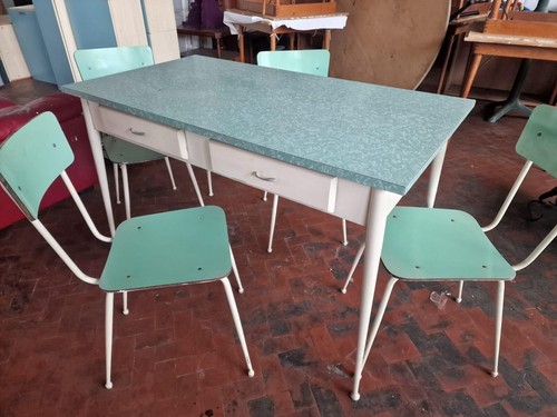 Tavolo vintage con sedie - tavolo,