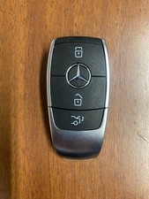 COVER GUSCIO CHIAVE TELECOMANDO ORIGINALE PER MERCEDES NUOVO MODELLO tre tasti